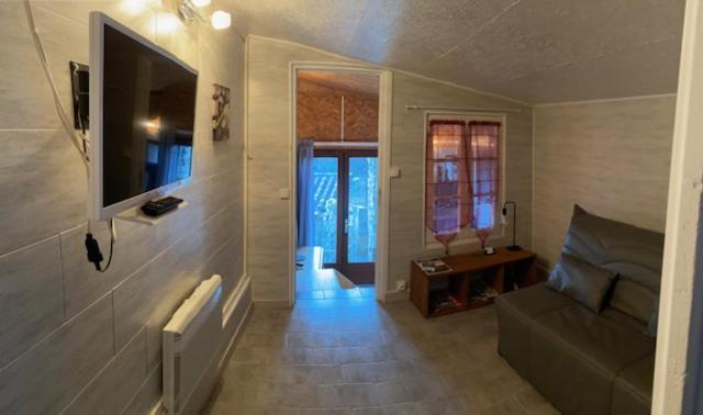 Gite Du Mas De Sarrot Villa Mars  ภายนอก รูปภาพ